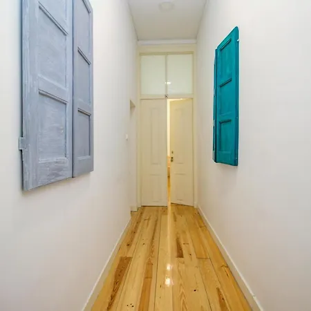 Houze_studio In Alcantara Near The River * ליסבון